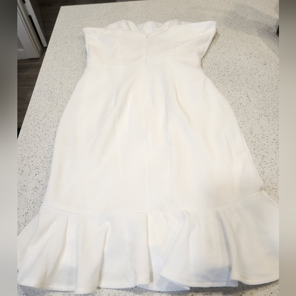 SELFIE LESLIE PROM QUEEN BANDEAU MINI DRESS WHITE - Picture 14 of 14